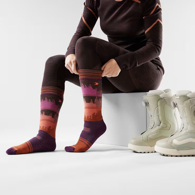 Smartwool Merino Women's Snowboard Twilight Vista Over The Calf Socks - Image 2