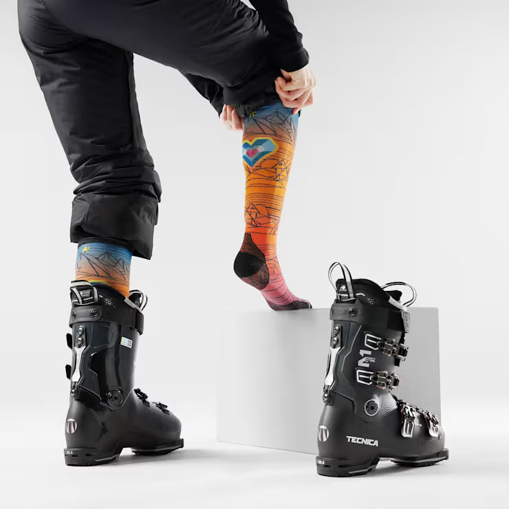 Smartwool Merino Ski Geo Peaks Print Over The Calf Socks - Image 2