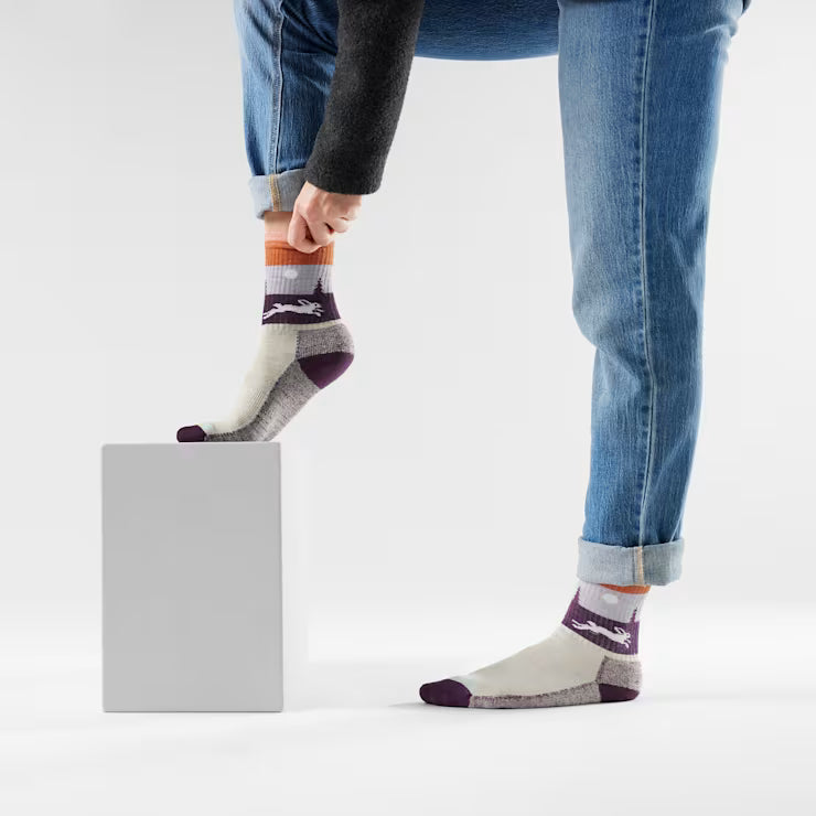 Smartwool Merino Everyday Hare Chase Crew Socks - Image 2