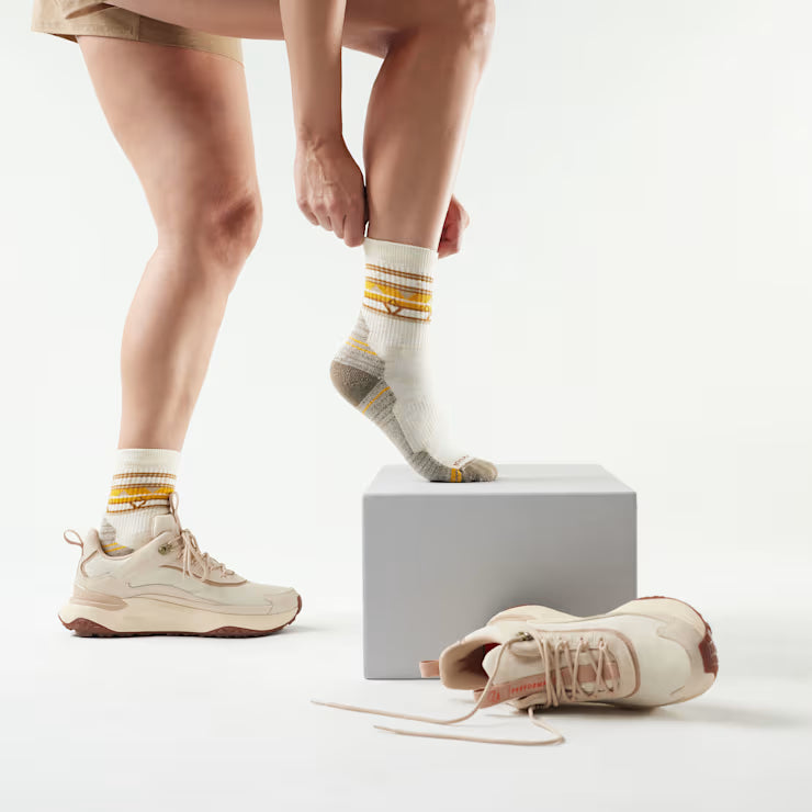 Smartwool Merino Women's Hike Zig Zag Valley Mid Crew Socks - Image 2
