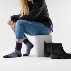 Alternative view of Smartwool Merino Women's Everyday Cozy Popcorn Cable Crew Socks