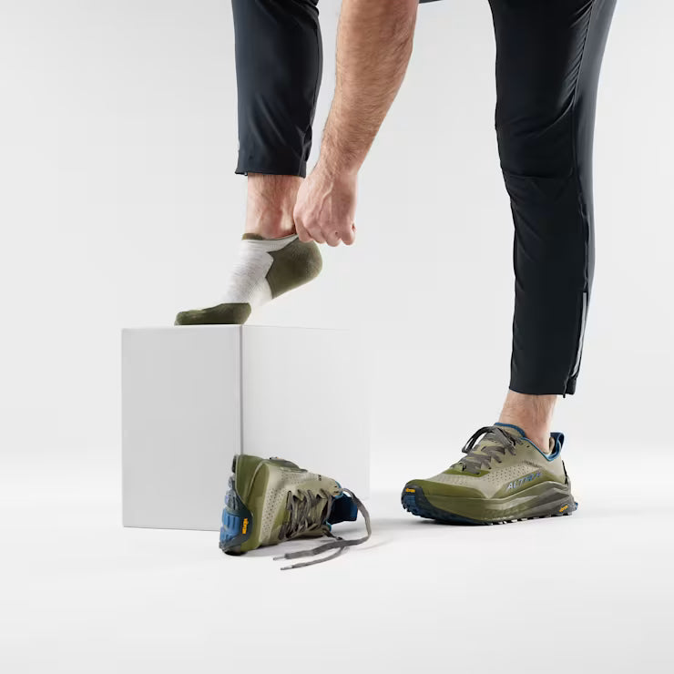 Smartwool Merino Run Low Ankle Socks - Image 2