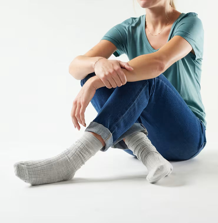 Smartwool Merino Women's Everyday Slouchy Rib Tall Crew Socks - Image 2