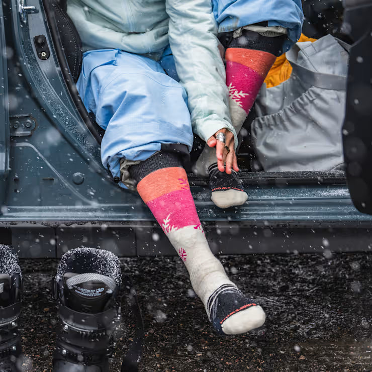 Smartwool Merino Women's Ski Snowpocalypse Pattern Over The Calf Socks - Image 3
