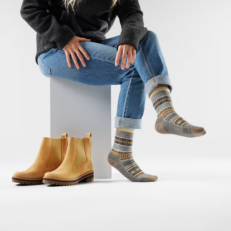 Smartwool Merino Everyday Cozy Snowed In Sweater Crew Socks - Image 2