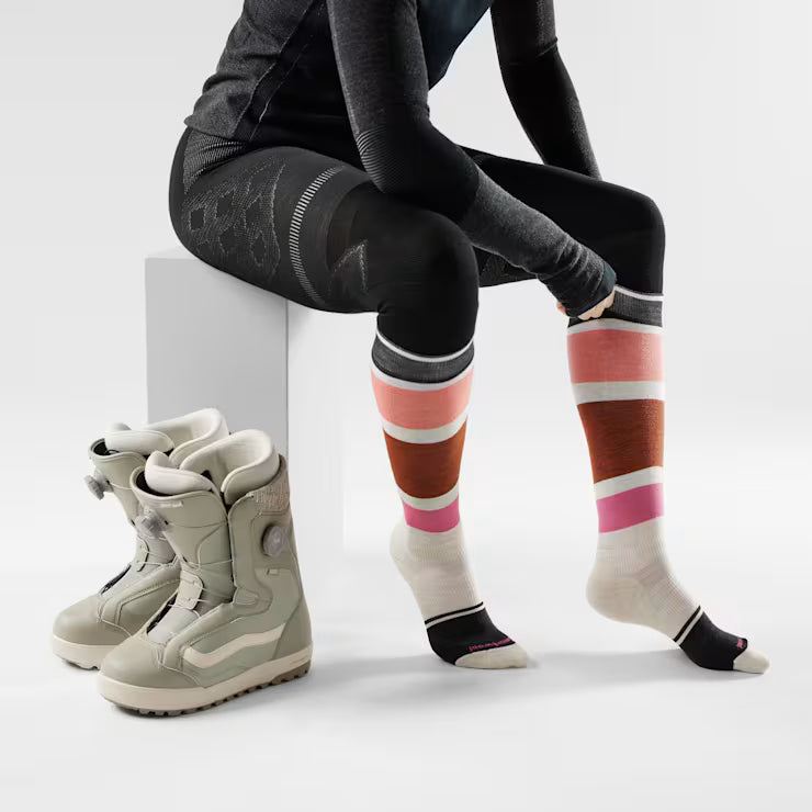 Smartwool Merino Women's Snowboard Over The Calf Socks - Image 2